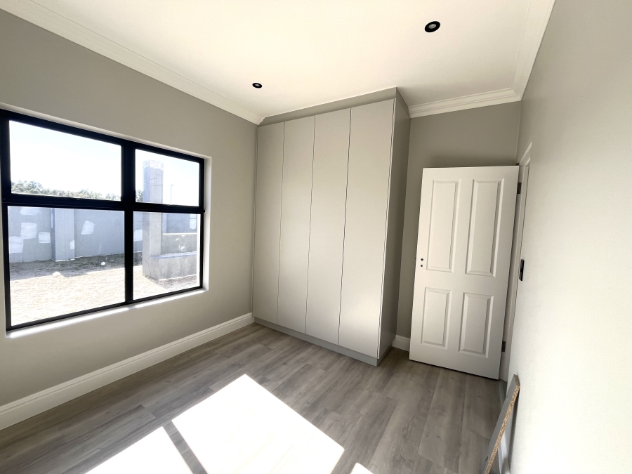 4 Bedroom Property for Sale in Sandown Western Cape